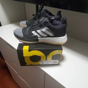 Adidas Men's Marquee Boost Low, Black/White/Shock